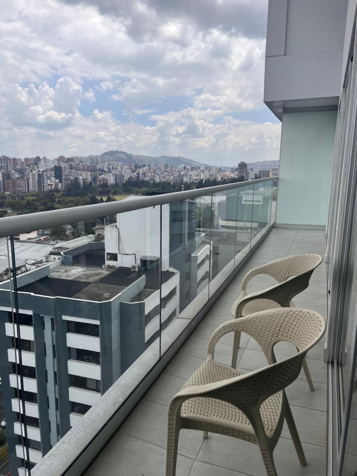 Suite Apartameto 1606 Espectacular Vista La Carolina, Piso 16 One - Quito Exterior photo